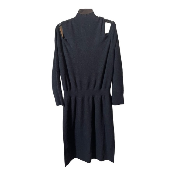 Chels28 L/S Blk Dress - Picture 6 of 8